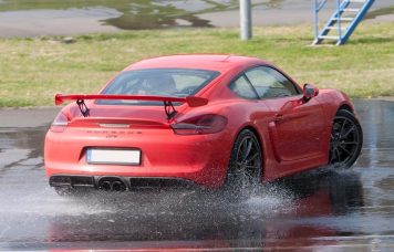 Nicht gedreht, sondern sauber abgefangen - dabei geht beim Race Car Control Training